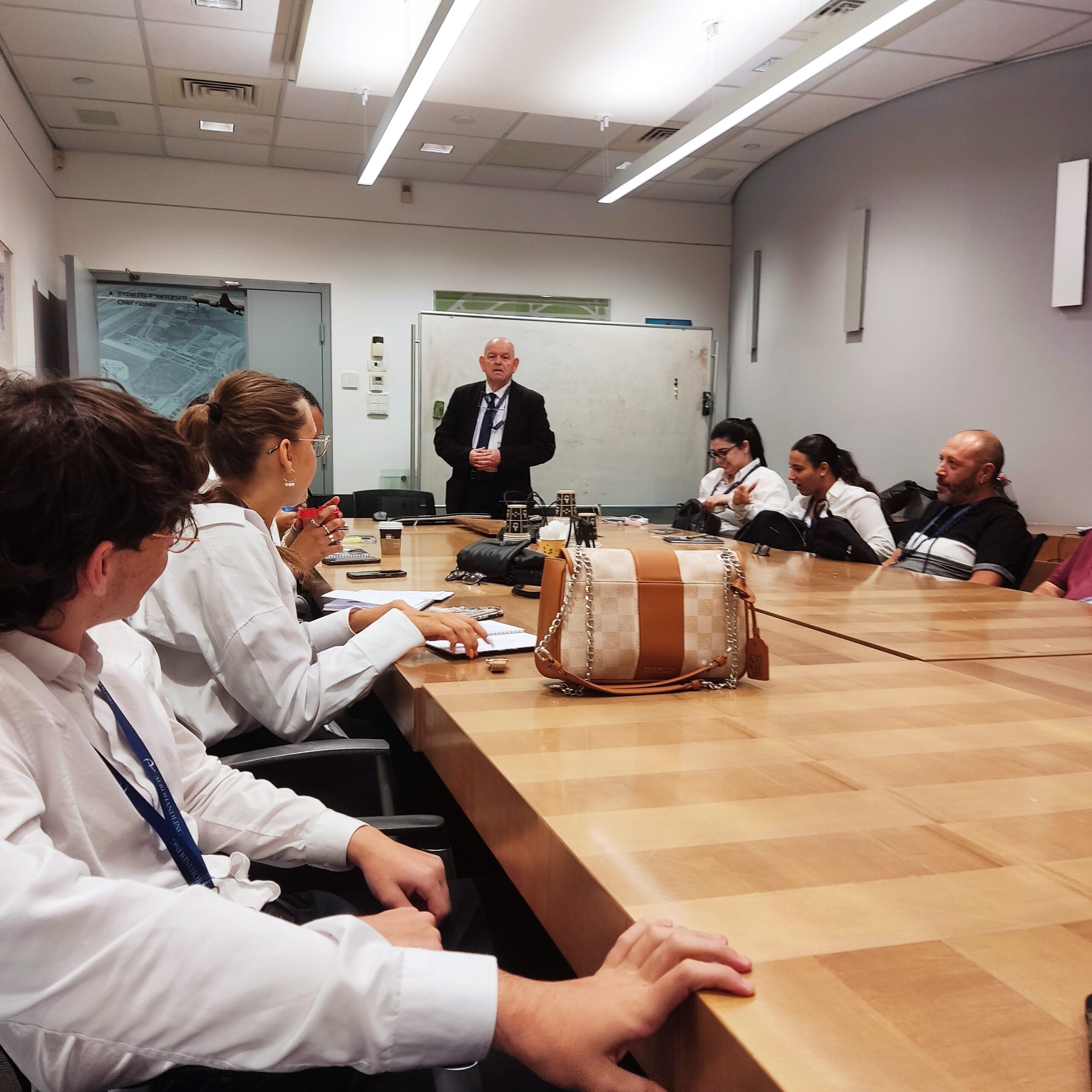 Training "Customer service skills" at Ben-Gurion Airport